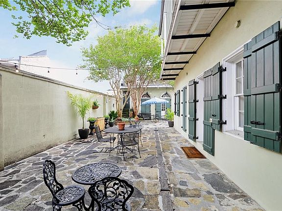 5th image of 1017 Conti St #3