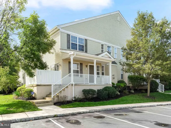 216 Flagstone Rd #1, Chester Springs, PA 19425