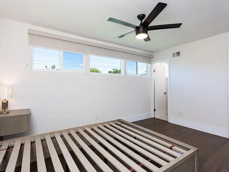 2021 Cardinal Dr — Photo 25