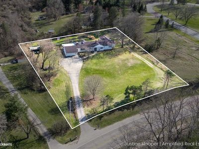 1220 W Green St, Hastings, MI, 49058