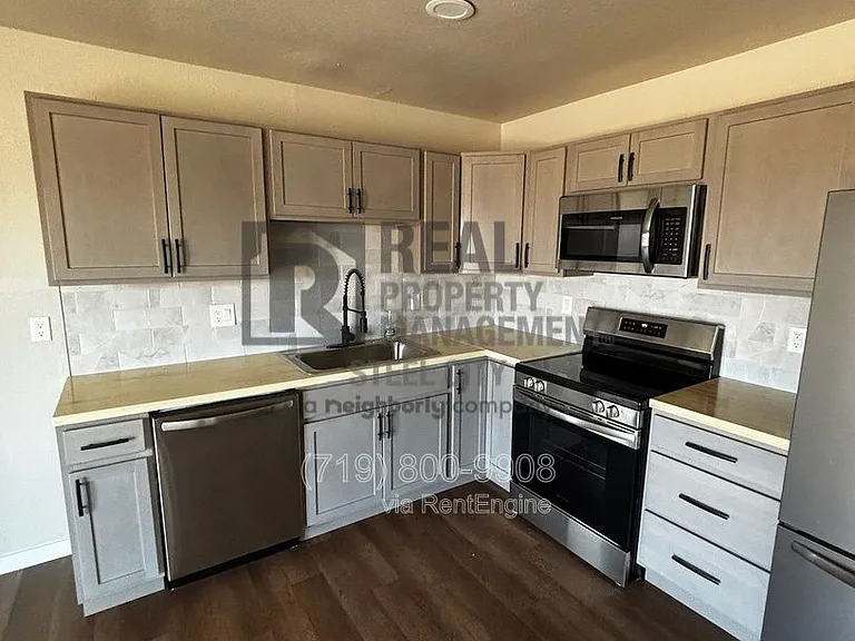 326 W Golden Eagle Way — Photo 23