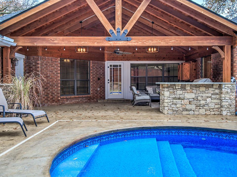 1st image of 2800 Berrywood Cir
