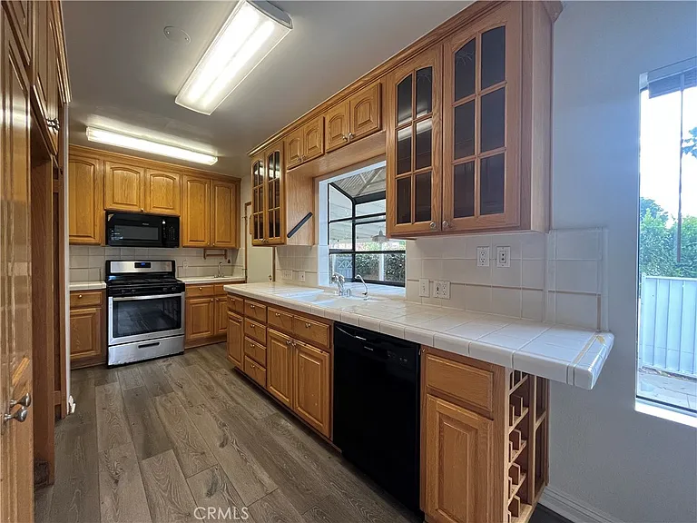 18029 Santa Rita St — Photo 4