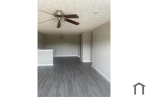 5202 Fairington Ridge Cir Photo 1