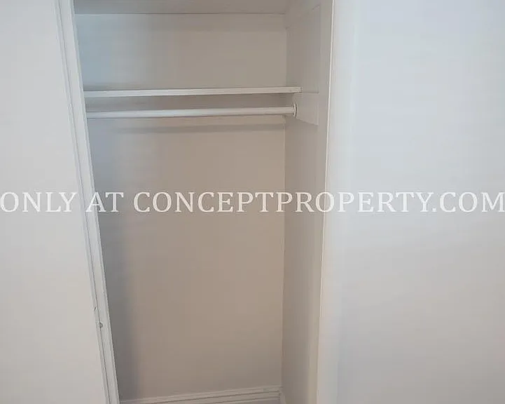 227 E St — Photo 43