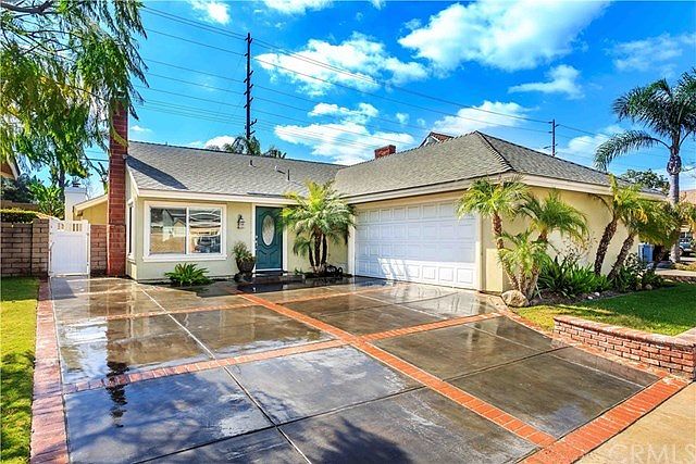 1st image of 6304 E Woodsboro Ave