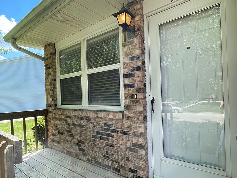 1711 Rockingham Dr #A — Photo 2