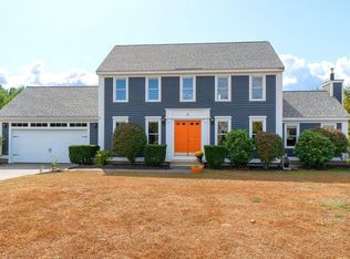 16 Horseshoe Dr, Townsend, MA 01474