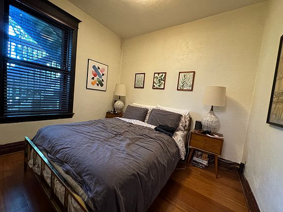 2nd image of 2421 N Washtenaw Ave #1
