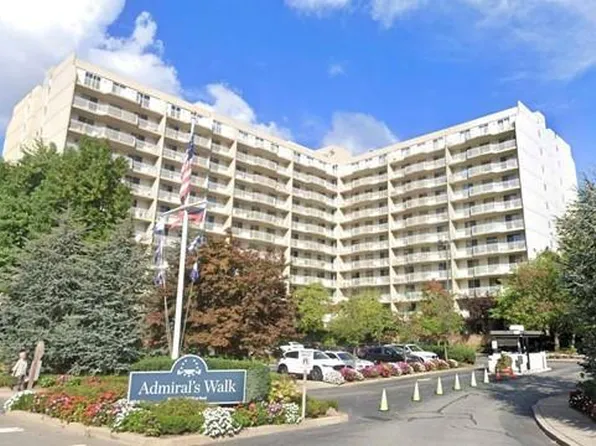 1077 River Rd APT 910, Edgewater, NJ 07020