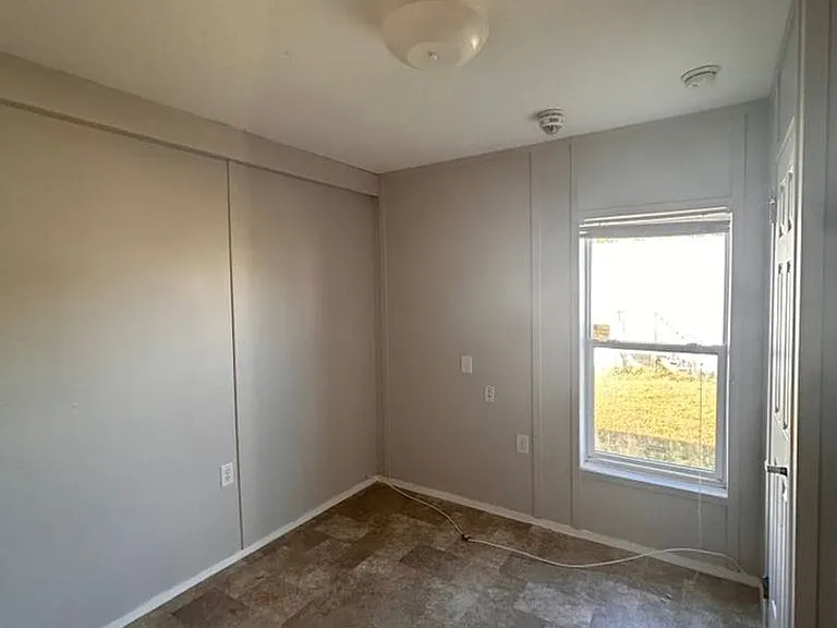 3190 Karen Dr — Photo 10