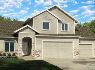 1502 W 1st Ave, Selah, WA 98942