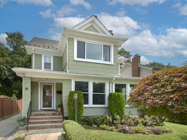 19 Clark Place, Port Chester, NY 10573