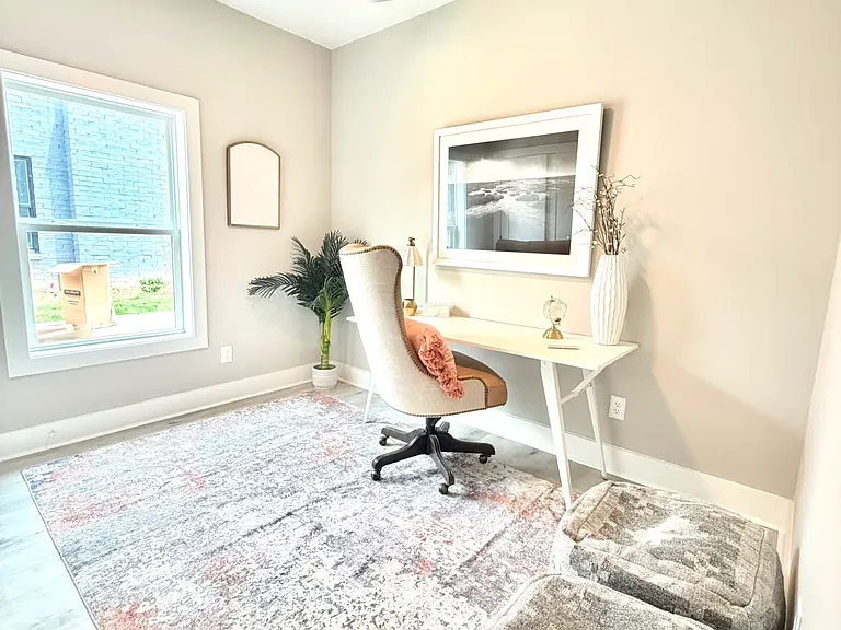 250 Summers Ave #102 — Photo 7
