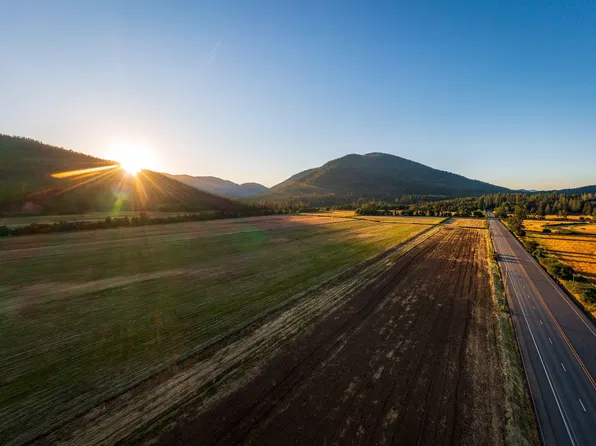 22503 Redwood Hwy, Kerby, OR 97531