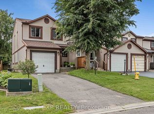 13 Shearer Cres, Ottawa, ON K2L3M9
