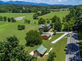 871 Poplar Creek Rd, Oliver Springs, TN 37840