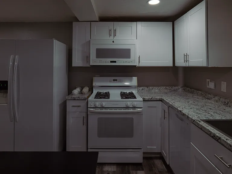 1155 N Bryant Ave #2 — Photo 6