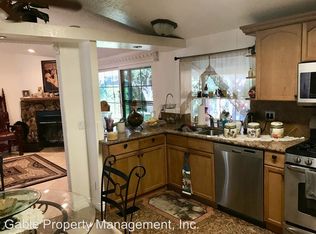 31974 Emerald Ln, Castaic, CA 91384