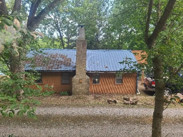 1760 Muskingum River Rd, Lowell, OH 45744