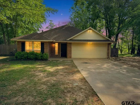 15421 Brittain Ct, Lindale, TX 75771