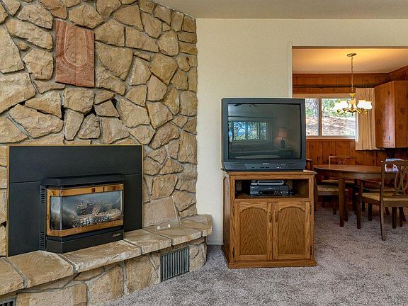 4th image of 3777 Leisure Ln