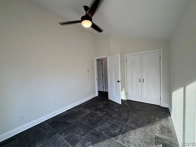 7438 Lakeshore Rd — Photo 26
