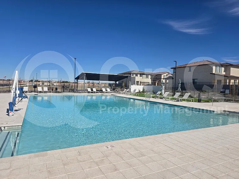 3189 S 180th Ln — Photo 32