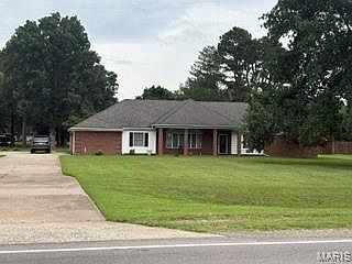 1st image of 616 W Salcedo Rd