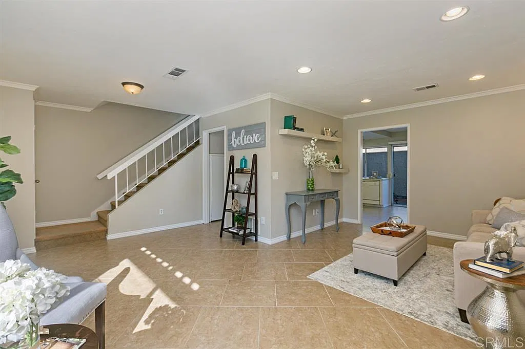 3 bed, 1472 sqft, $4,700 — Photo 3