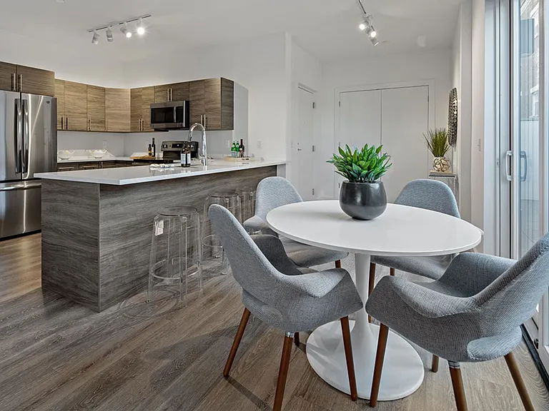 Post Road Lofts — Photo 5