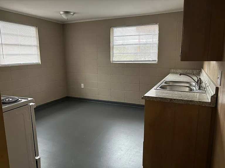 408 Sierra Madre Dr — Photo 37