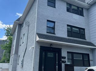1 Reservoir Ave #1, Jersey City, NJ 07307