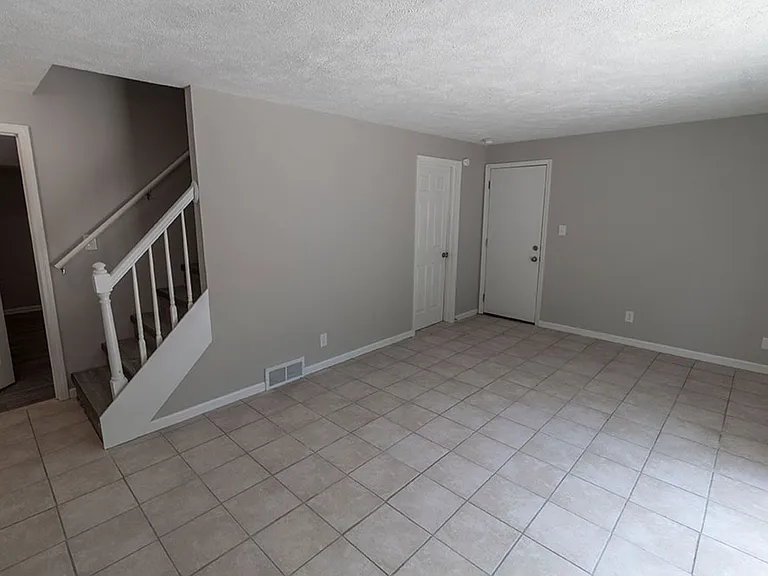 1321 S Roseta Ave — Photo 17