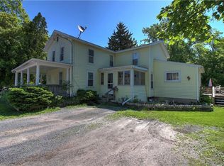 20 W Water St, Waterloo, NY 13165