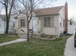 13790 Callender St, Southgate, MI 48195