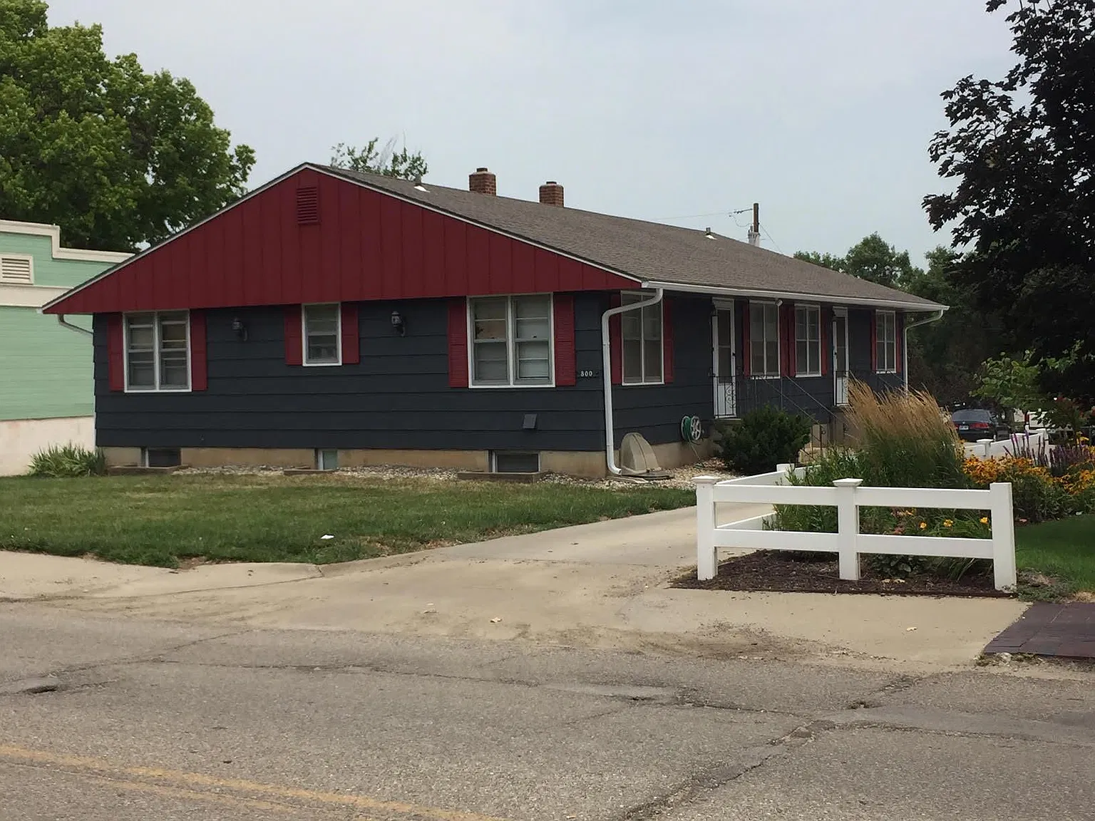 800 Sunset Ave — Photo 1