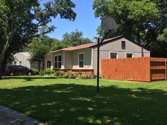5th image of 1705 Jackson Dr
