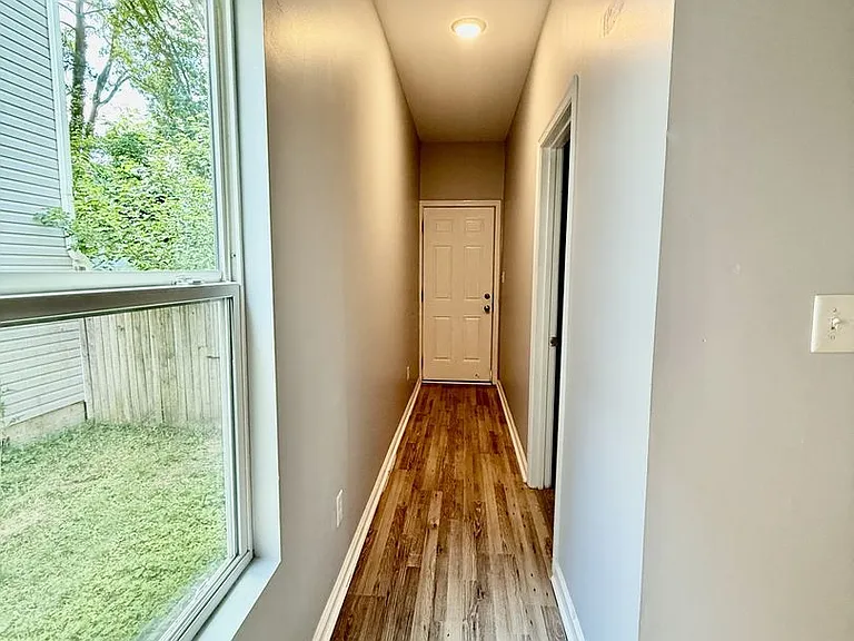 4205 Dartmouth St — Photo 6
