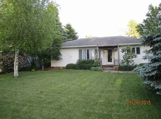 1962 Wendt Rd, Fitchburg, WI 53575