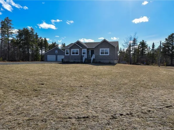 24 Norman #A, Tracadie, NB E1X 3W8
