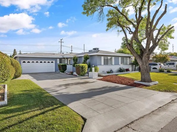 917 E Lyndale Drive, Tulare, CA 93274