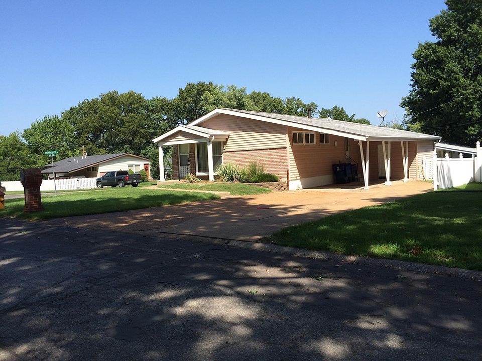 1st image of 507 Arrowwood Dr