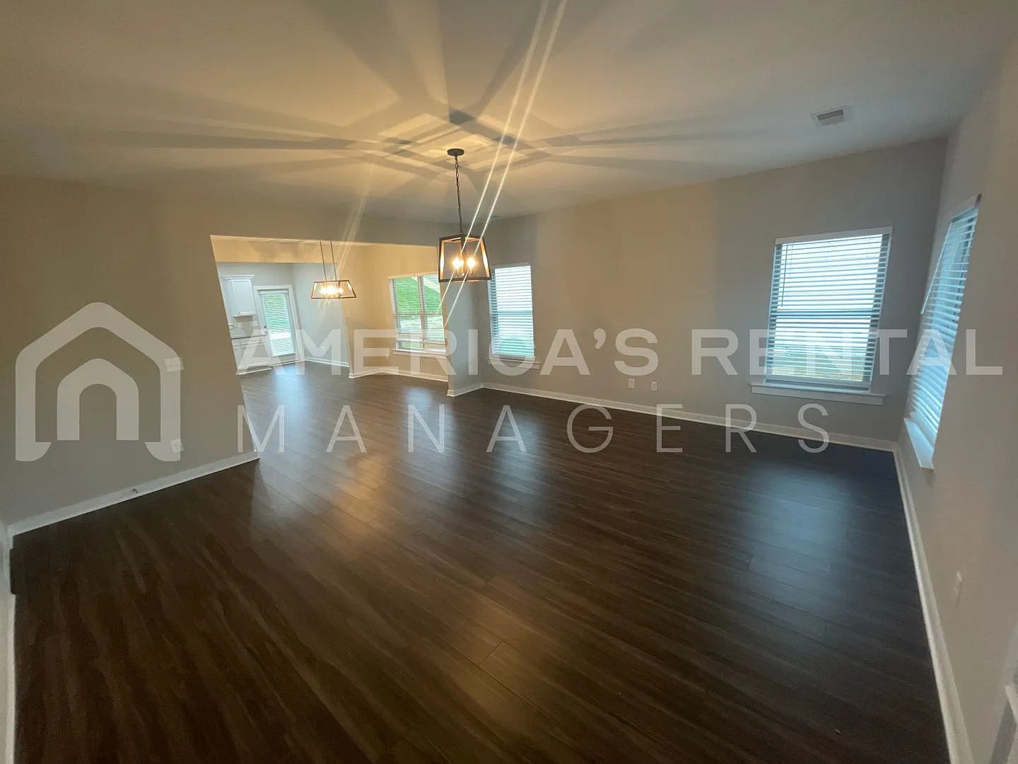 Home for Rent in Jasper, AL View with 48 Hours Notice! — Photo 4