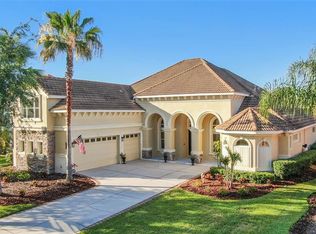 8323 Windsor Bluff Dr, Tampa, FL 33647