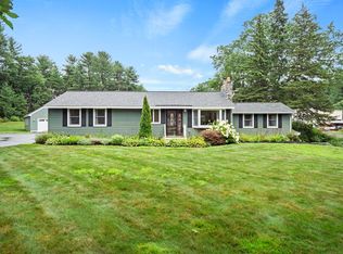 451 Dunstable Rd, Tyngsboro, MA 01879
