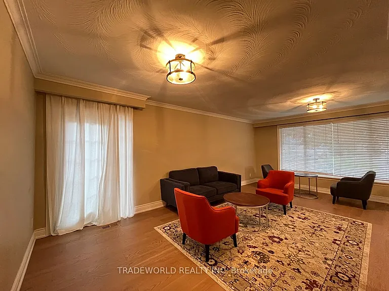201 Hendon Ave #MAIN FLOOR — Photo 5