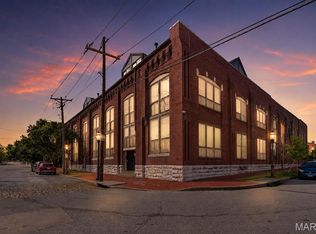1523 S 10th St APT 105, Saint Louis, MO 63104