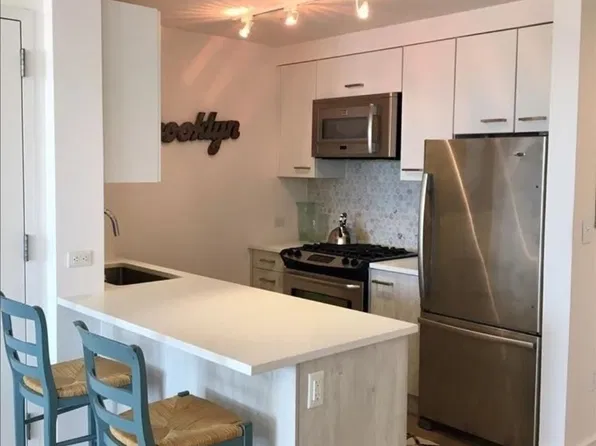 267 Pacific Street #602, photo 3