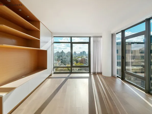 319 Schermerhn Street image 2 of 16